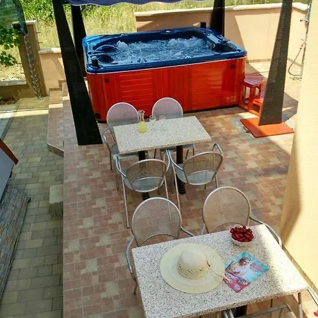 Appartamento 8660b Vinišće