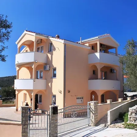 Appartamento 8660b Vinišće